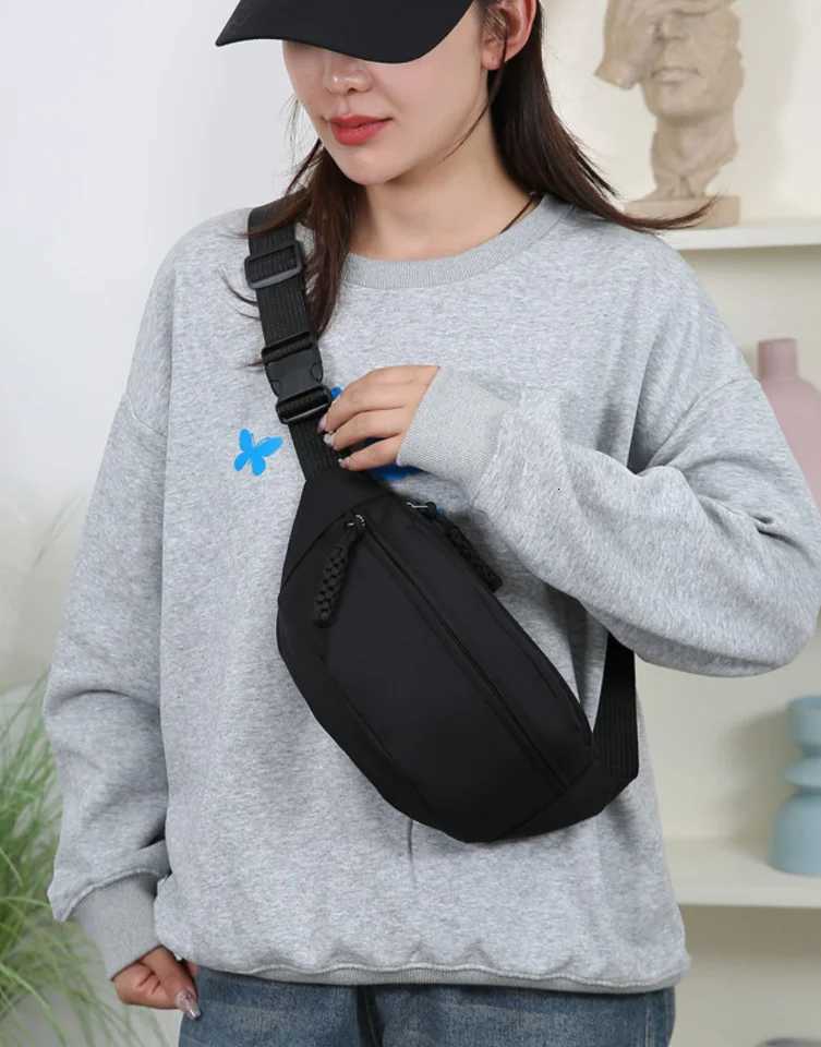 Cross Body Shoulder Bags Nylon Hobo Bag Crossbody Bag Solid Color Casual Zipper Women's Bag 2024 New Fashionable Large-Capacity Solid Color Sho