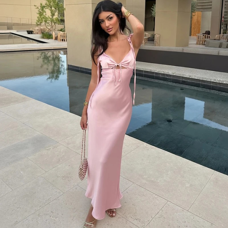 TARUXY V-neck Cut Out Lace-Up Spaghetti Strap Dress For Women Summer Beach Long Dress Fashion Sexy Sleeveless Slim Gown Clothes 261013