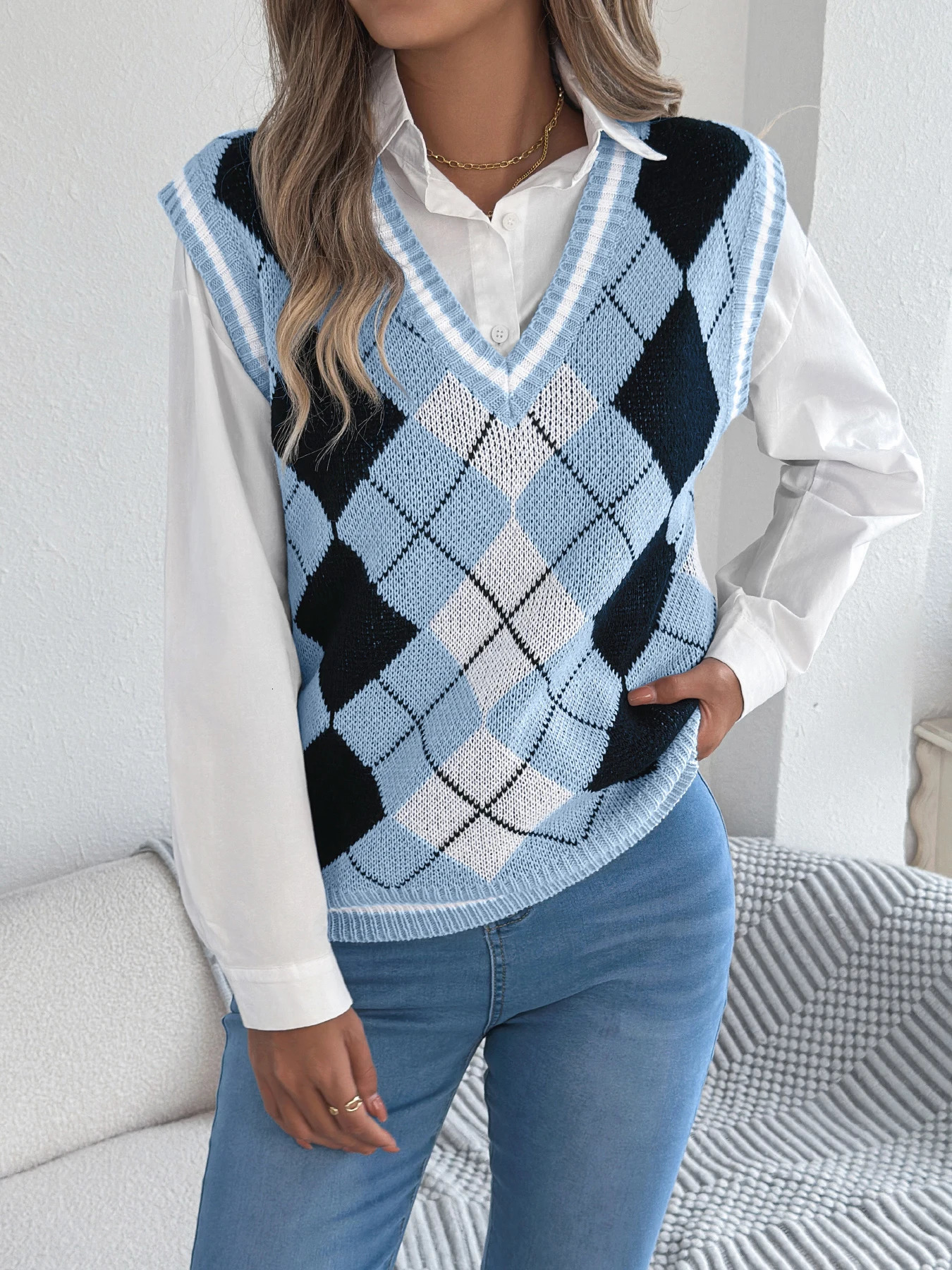Autumn Winter Casual Knit Sweater Vest for Women 2026 Fashion V Neck Color Block Plaid Sleeveless Knitted Pullover Tops 261009