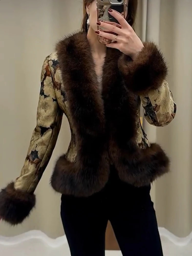 Women Vintage Floral Print Plush Cuffs Fur Collar Coat Waist Cinching Short Womens Jacket Fashion Autumn Winter Banquet Outfit 261017