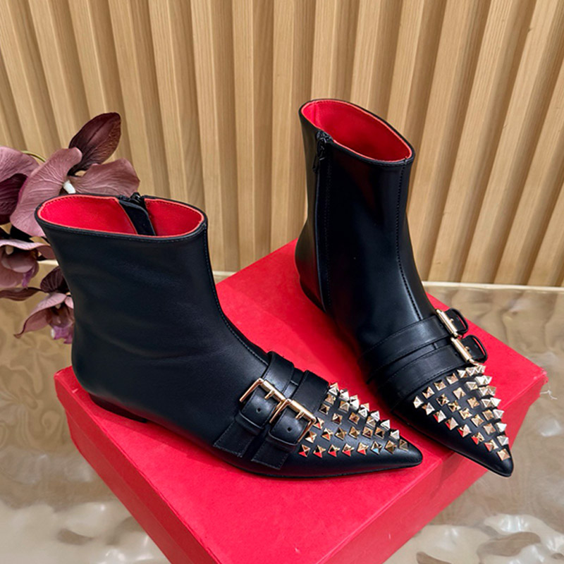 Fashion Sharp Pointed Double Strap Boots High Quality Suede Leather Paired with Willow Nail Decoration Elegant Formal Attire Suede Bare Boots