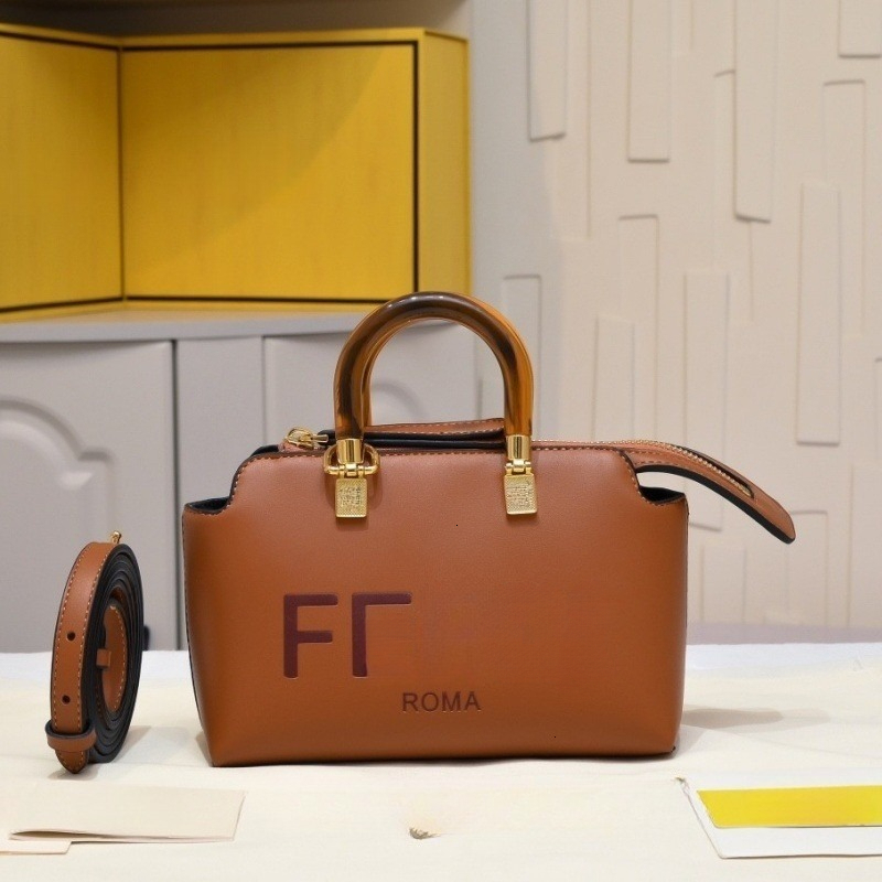 10A Designer FF High-quality Roman Style Handbag Small Square Bag Women's New Fashionable Crossbody Bag Letter Temperament Single Shoulder Hand