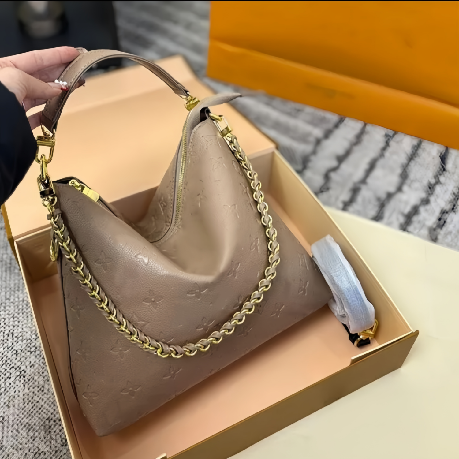 top handbag Shopping Designer Bag Multipass Newest Tote Express Classic Fashion Show Bag Genuine Leather Underarm Bag Hobo Bucket Designger Bag 2752