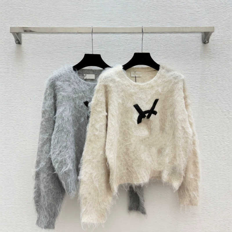Women's Sweaters designer clothes women 2026 early autumn new a long-sleeved knit top with round neckline and lettering on the chest