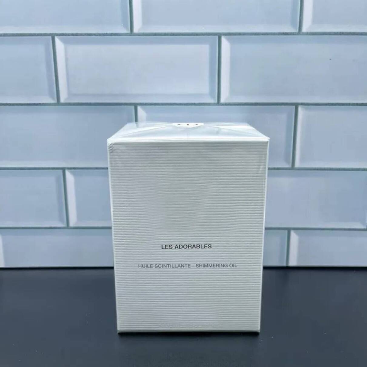 Daily Cleansing rich nourishing cream whipped butter Body Wash Shower Gel Top Brand Quality LES ADORABLES HUILE SCINTILLANTE SHIMMERING OIL Lig