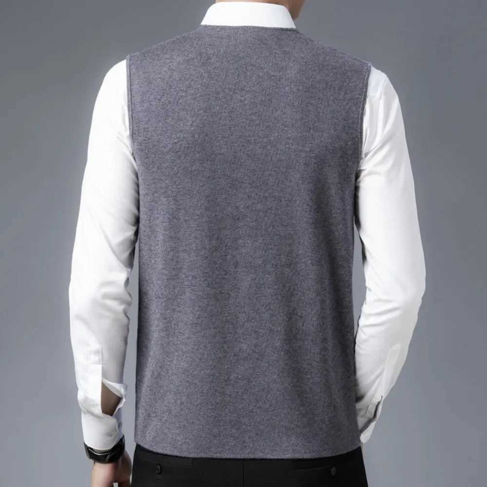 Men's New Men's Business Vests Casual Pullover Wear Warm Sleeveless Sweater Vest Men's Knitted TopsW261017