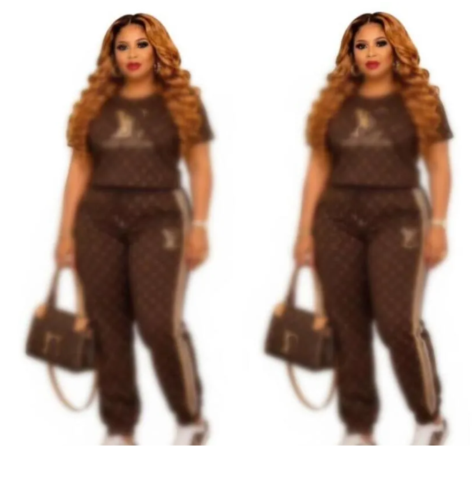 Designer Tracksuit Fashion Luxury women Two Piece Set Women Short Sleeve T-shirt Crop Top And Loose Pants Casual Sports Suit