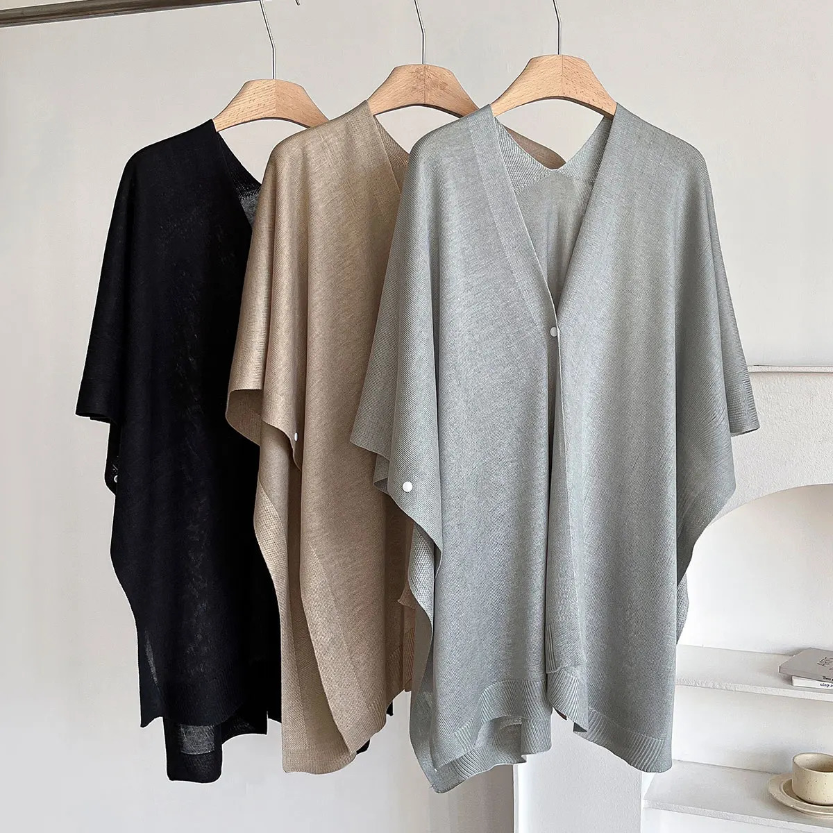 2025 Latest n Knitted Cloak Women Vneck Solid Color One Button Shawl Simple Fashion Soft Thin Sunscreen Coat Female Scraf 261015