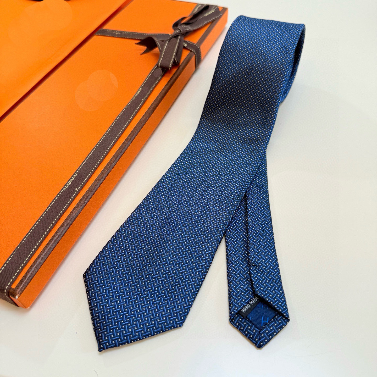 Hh0874 Silk brand ties, luxury ties, new luxurious men's ties, high-end brand ties,business versatile ties, trendy fashion designer handcrafted