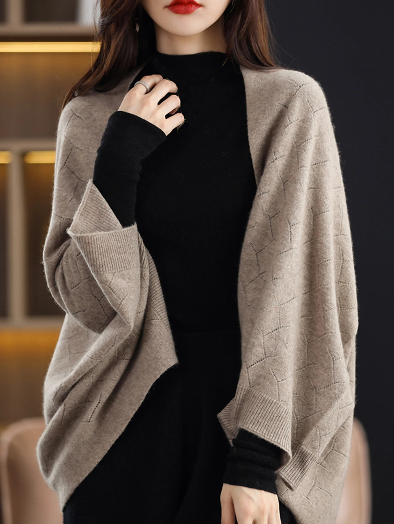 100 Merino Wool Loose Poncho Cardigan Sweater Elegant Casual Fashion Shawls Soft Warm Wollen Hollow Out Cloak Jacket Cape Girl 261015