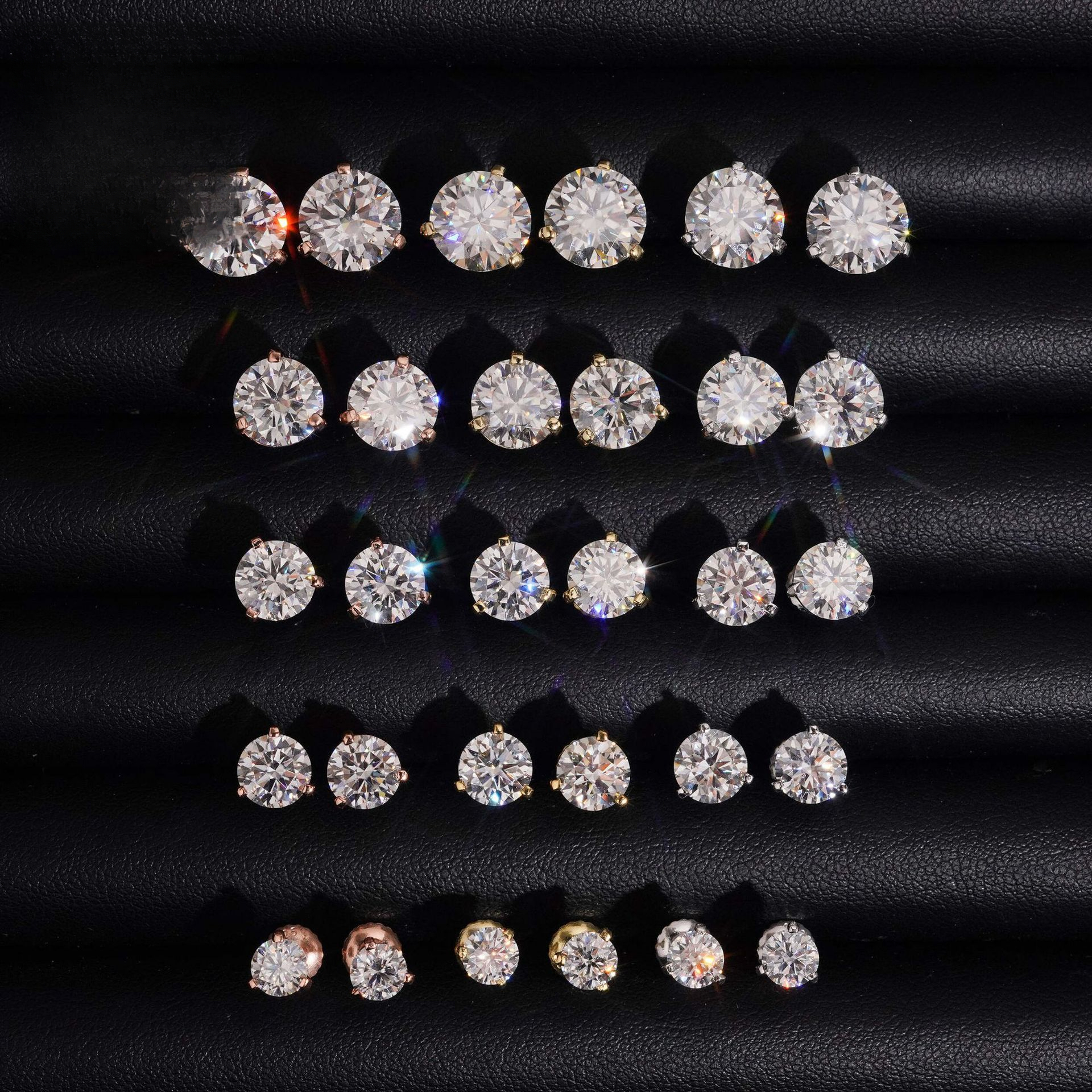 bestseller: S925 silver earris with GRA certification, classic round three-pro moissanite, hip-hop style, , in stock for immediate