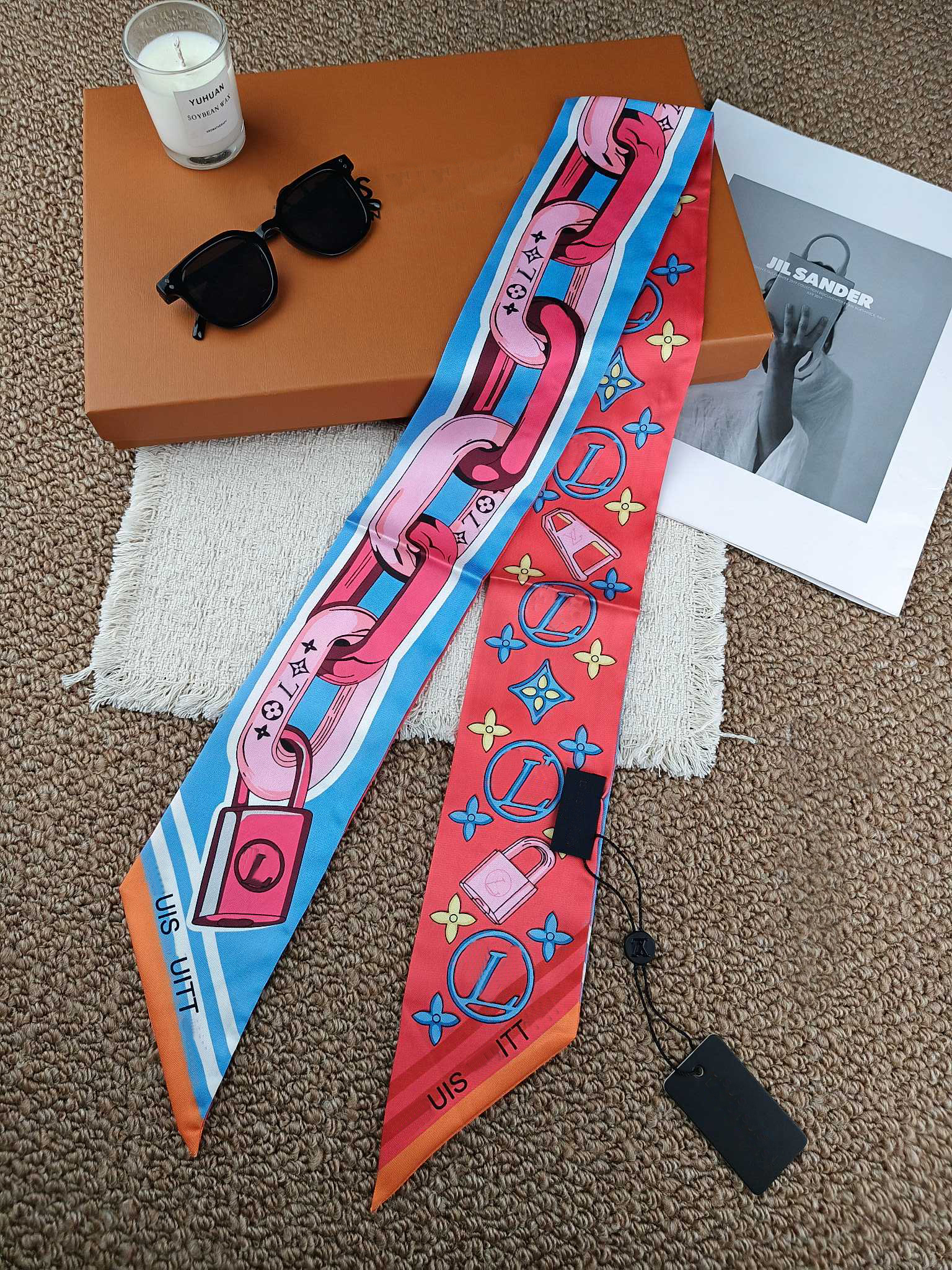 Newest Designer Brand Lettered Silk scarf High Quality Fashion printed Classic Luxury logo Headband Shoulder Tote Luggage Ribbon Head Wraps Ribbons