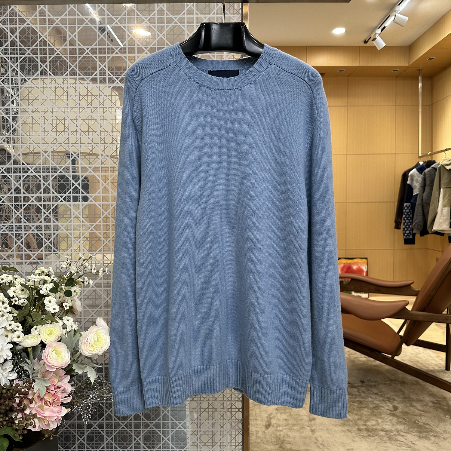 Luxury Designer Men Crew Neck Wool Knit Sweater Back Leather Tag Loose Fit Casual Solid Color Pullover Knitwear S M L XL 63r3