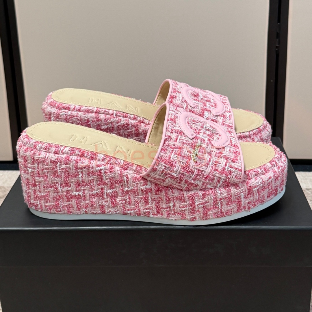 Sandali con plateau in tweed firmati Ciabatte da donna di lusso con zeppa grossa Scivoli classici Pantofole con suola spessa Boucle Lettera CC Infra