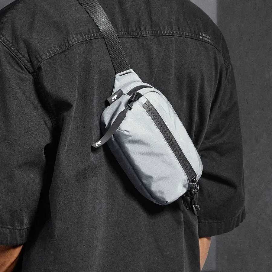 Cross Body 2025 New Small Crossbody Bag Single Shoulder Chest Bag for Men And Women Lightweight Portable Mobile Phone Waist Bag H261016