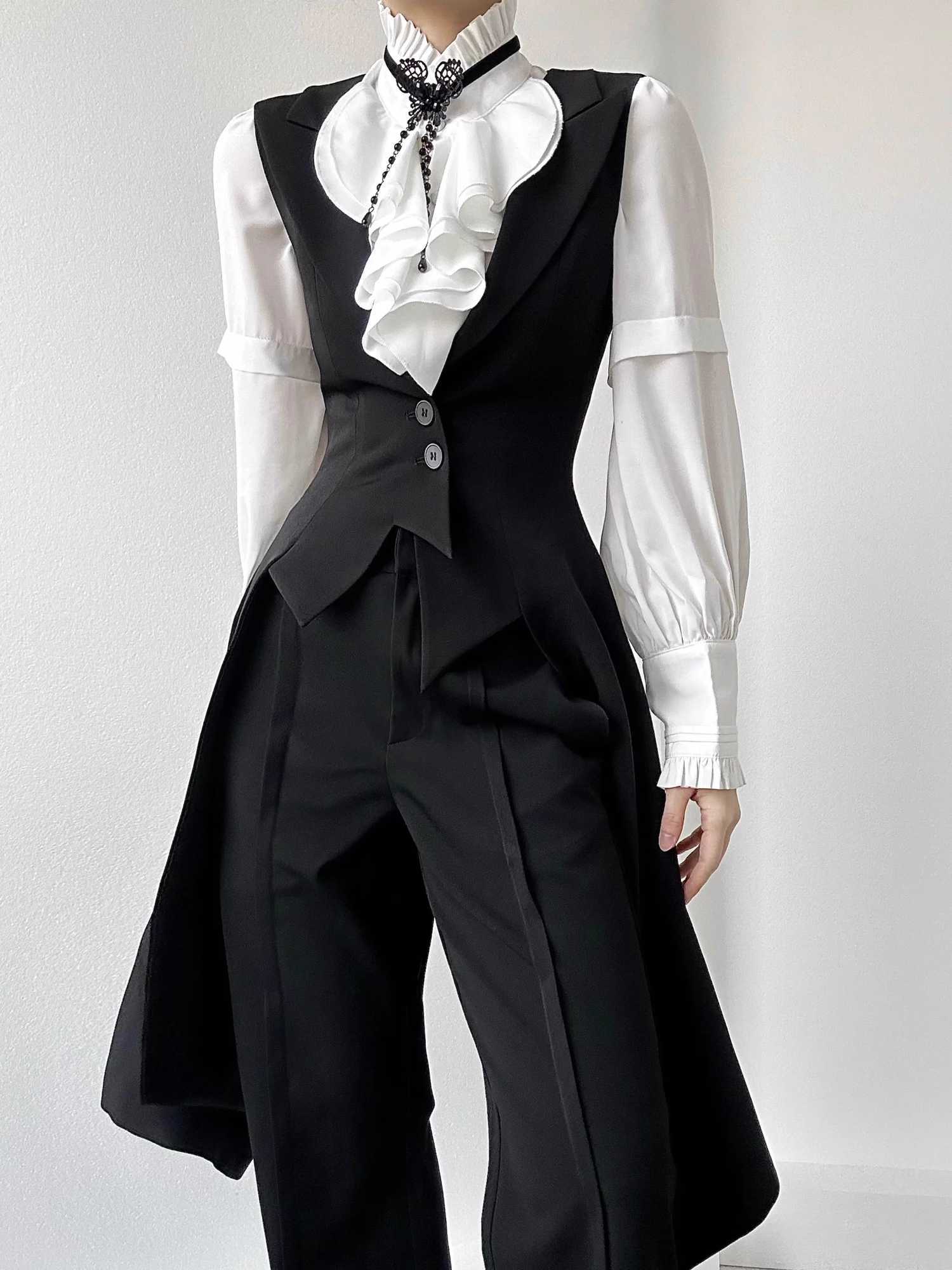 Tailored Men's Vests Men's Black Vest Spring Autumn New Style Slim Fit Waist Cinched Notched Lapel Long Tailed Suit Jacket UniformW261017
