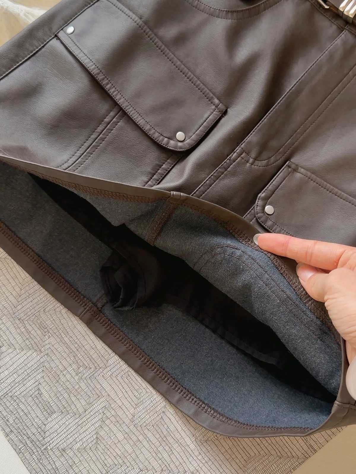 Leather Skirts PU Seoulish Retro Mini Skirts Women 2026 Autumn New High Waist Slim Fit Pockets A Line Wrap Hip Short Skirt with Belt W261017