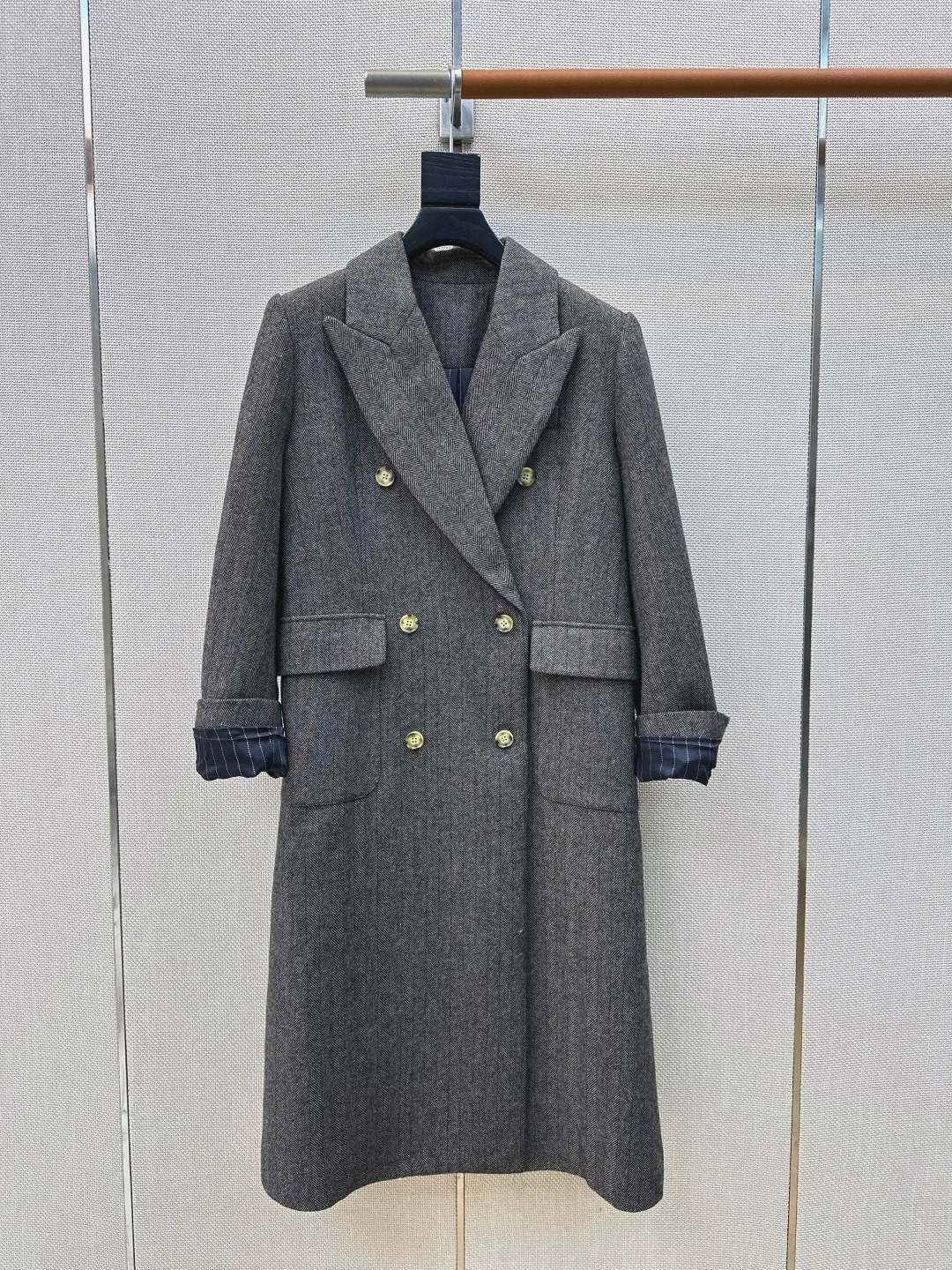 Herringbone Wool Trench Coat Women Double Breasted Lapel Grey Long Woolen Overcoat with Pockets 261010