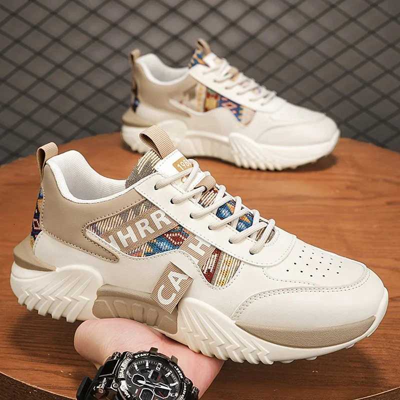 Casual Shoes Spring Men Shoes White Sneaker Trend Casual Canvas Shoes Breathable Platform Men's Sneakers Non-slip Shoes for Men H261016