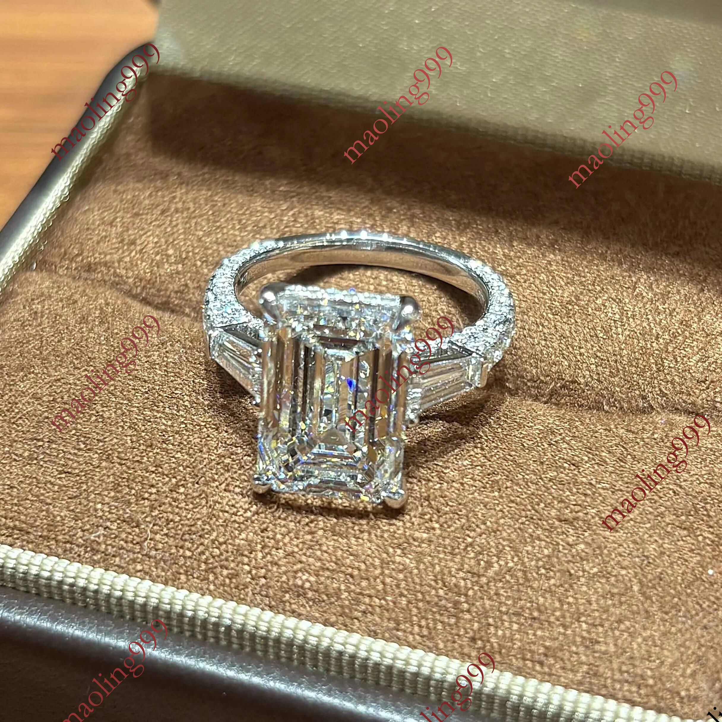 IGI Emerald Cut Lab Grown Diamond 14k 18K Gold Luxury Three Stone Engagement Wedding Ring for Women