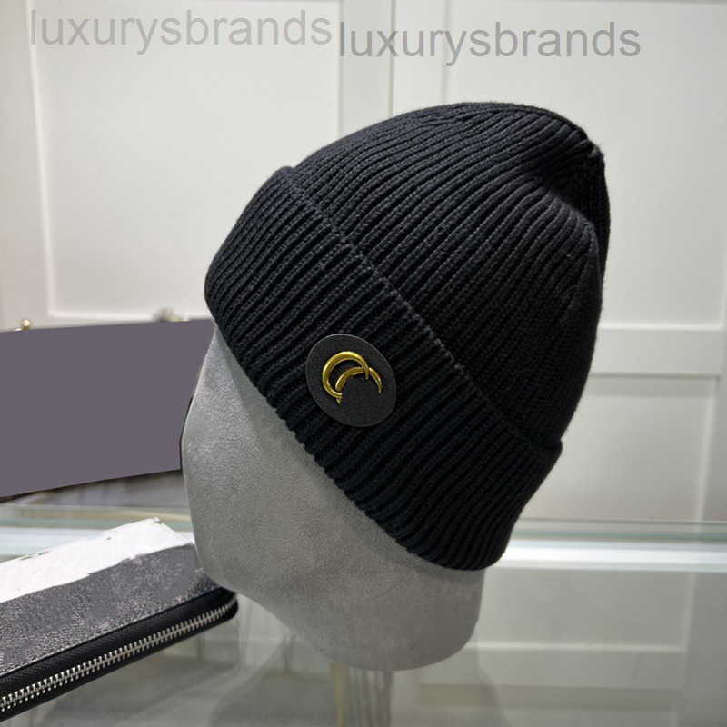 Designer Unisex Cap Luxury Hat Men s Fashion Skullcap Winter Outdoor Warm Womens Casual Knit Hat Street Trend Head Beanie