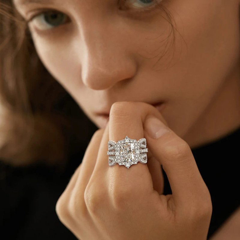 S925 Sterling Silver Set With 4-Ct Radiant Moissanite, Luxurious Cluster Ring For Fashionable Engagement