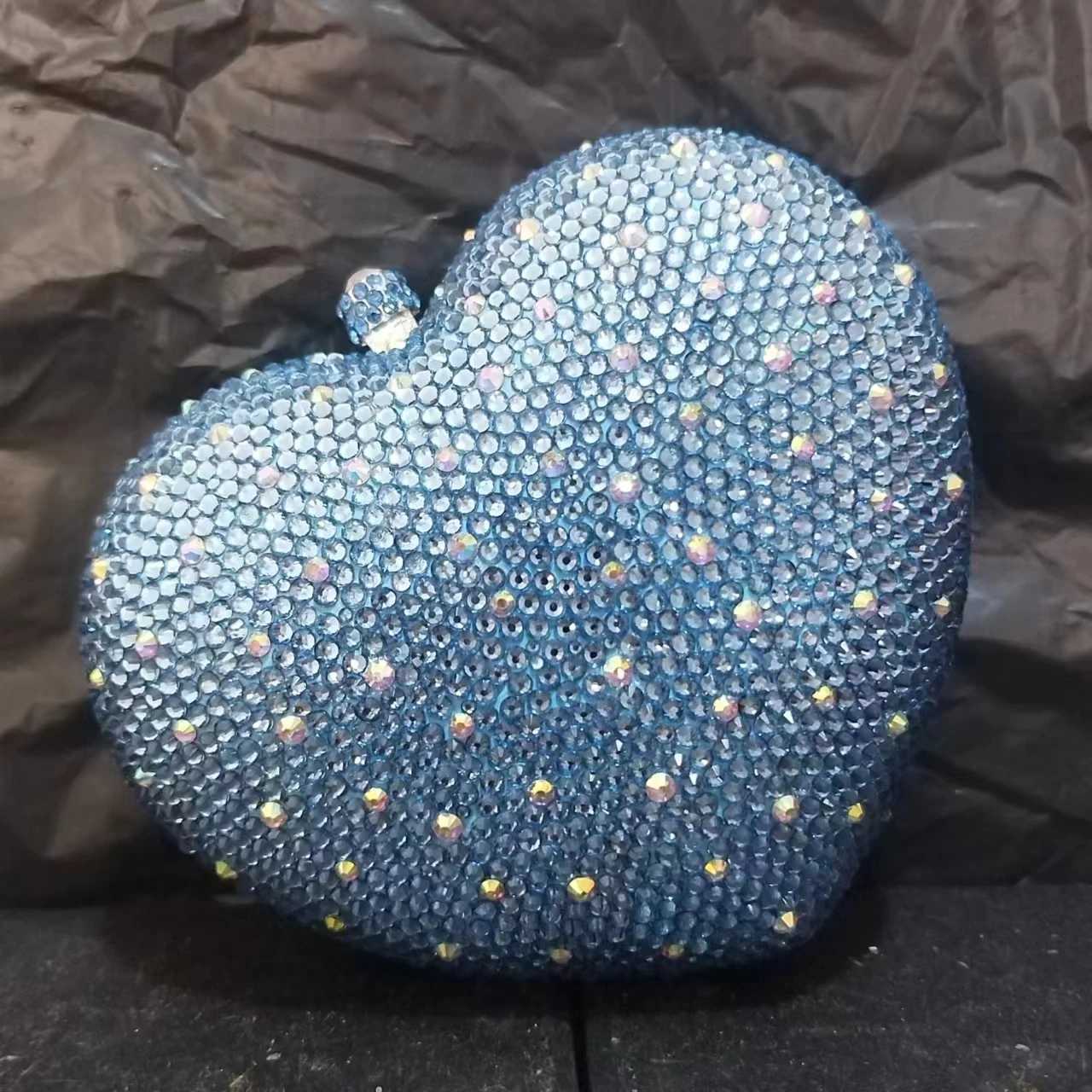 Evening Bags Women Blue Heart Shape Rhinestones Evening Clutch Bags Elegant Small Purse With Crystals New Ladies Day Clutches Purse H261016