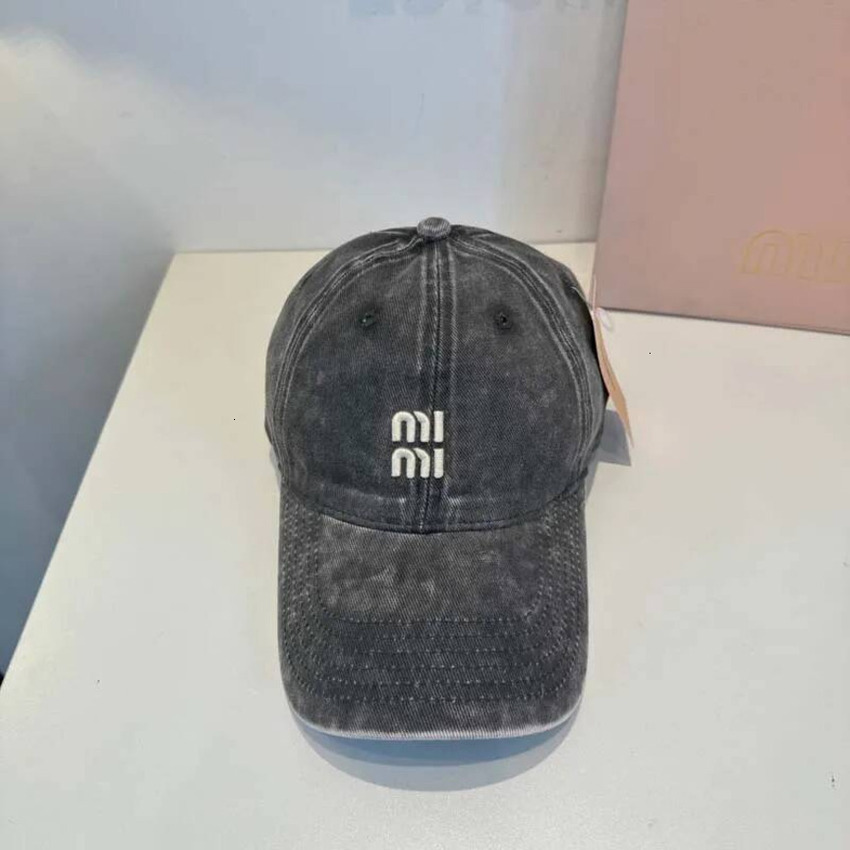Ball Cap BEACH Baseball Luxury Funny Unisex Designer Classic Rock Fashion Cotton Embroidery Casual Caps Soft duckbill Breathable Golf Sun Cap Baseba