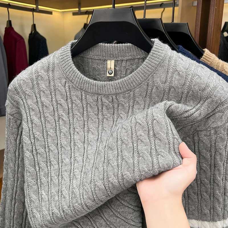 Sweater Autumn Winter New Men's Classic Striped Jacquard Design Brand Simple Korean Casual Round Neck Knitted Pullover M261016