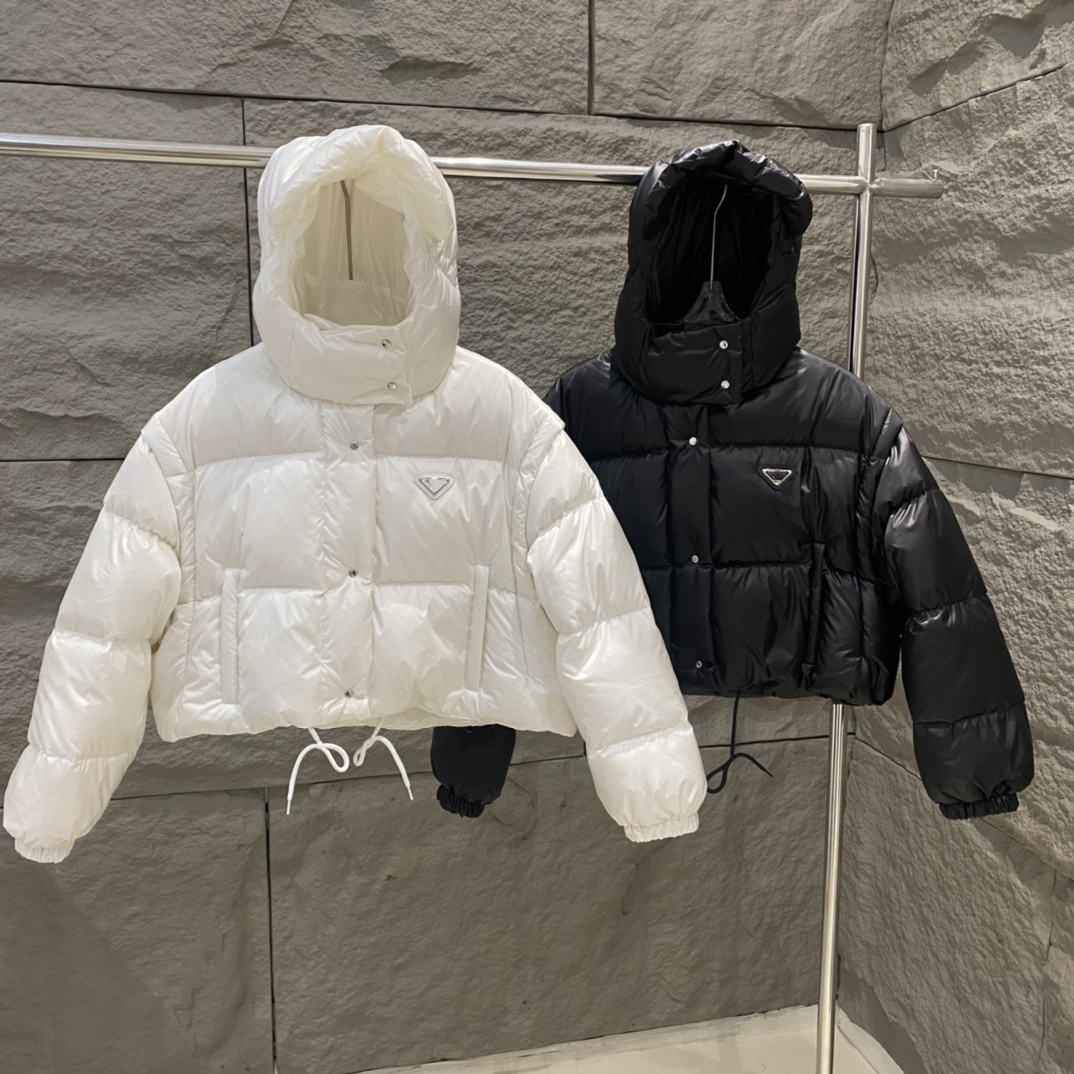 Womens Short Puffer Jacket Duck Down Fill Convertible Vest Detachable Sleeves Boxy Fit Stand Collar Elastic Cuffs Snap Front Cold Weather