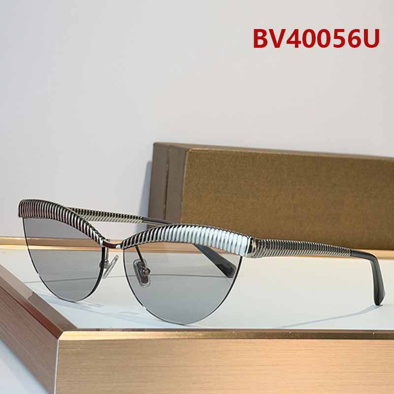 Sculptural Spiral Eyebrow Frame Sunglasses Cat Eye Sun Eyewears Women 40056U Silver Tone Ribbed Metal Frame Gray Gradient Lenses UV400 Everyday City