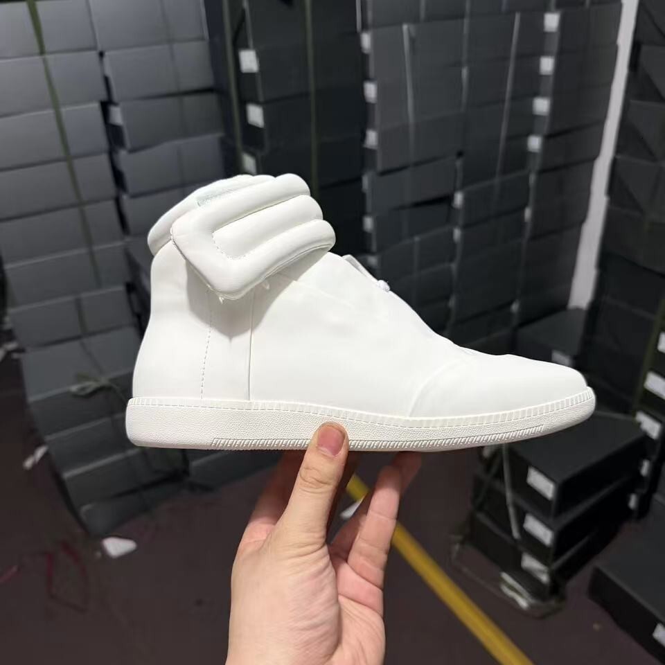 2026 New New In-Stock Boxing Classic Versatile Genuine Leather Men's Shoes, Youth Flat Casual Sports Retro European And American German Trainin