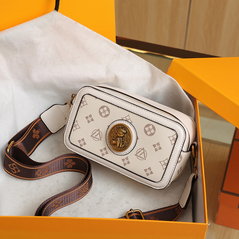 Luxury Brand Designer Bag Trendy Small Square European And American Retro Street Style Monogram Crossbody Camera Bag, Wide Strap High-End Women'