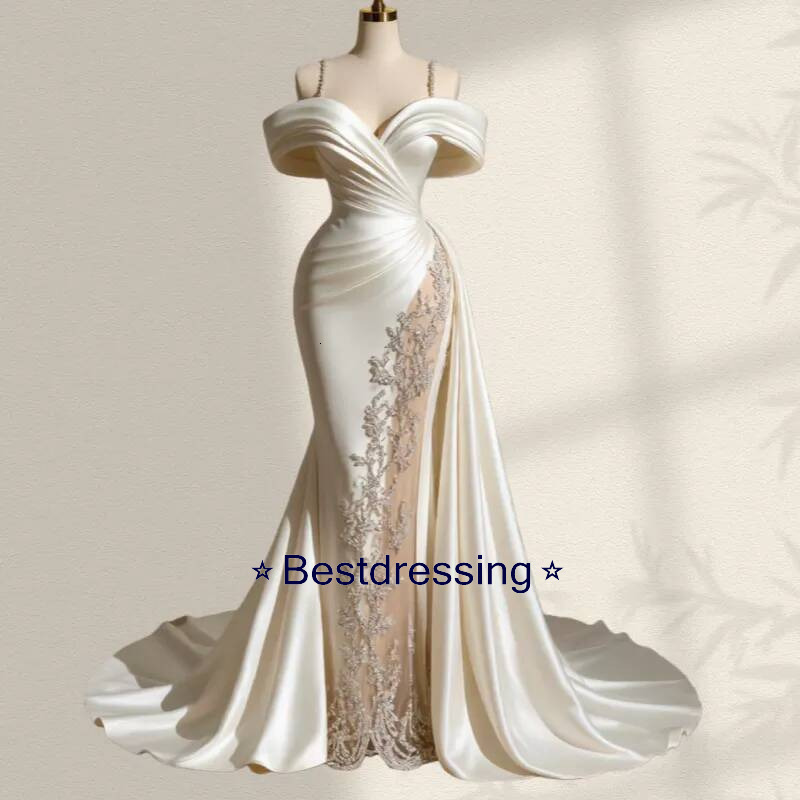 Elegant Ivory Satin Mermaid Wedding Dresses Champagne Linner Lace Appliques Spaghetti Long Bridal Gowns 2026 Bride Reception Dress Customized Bd019