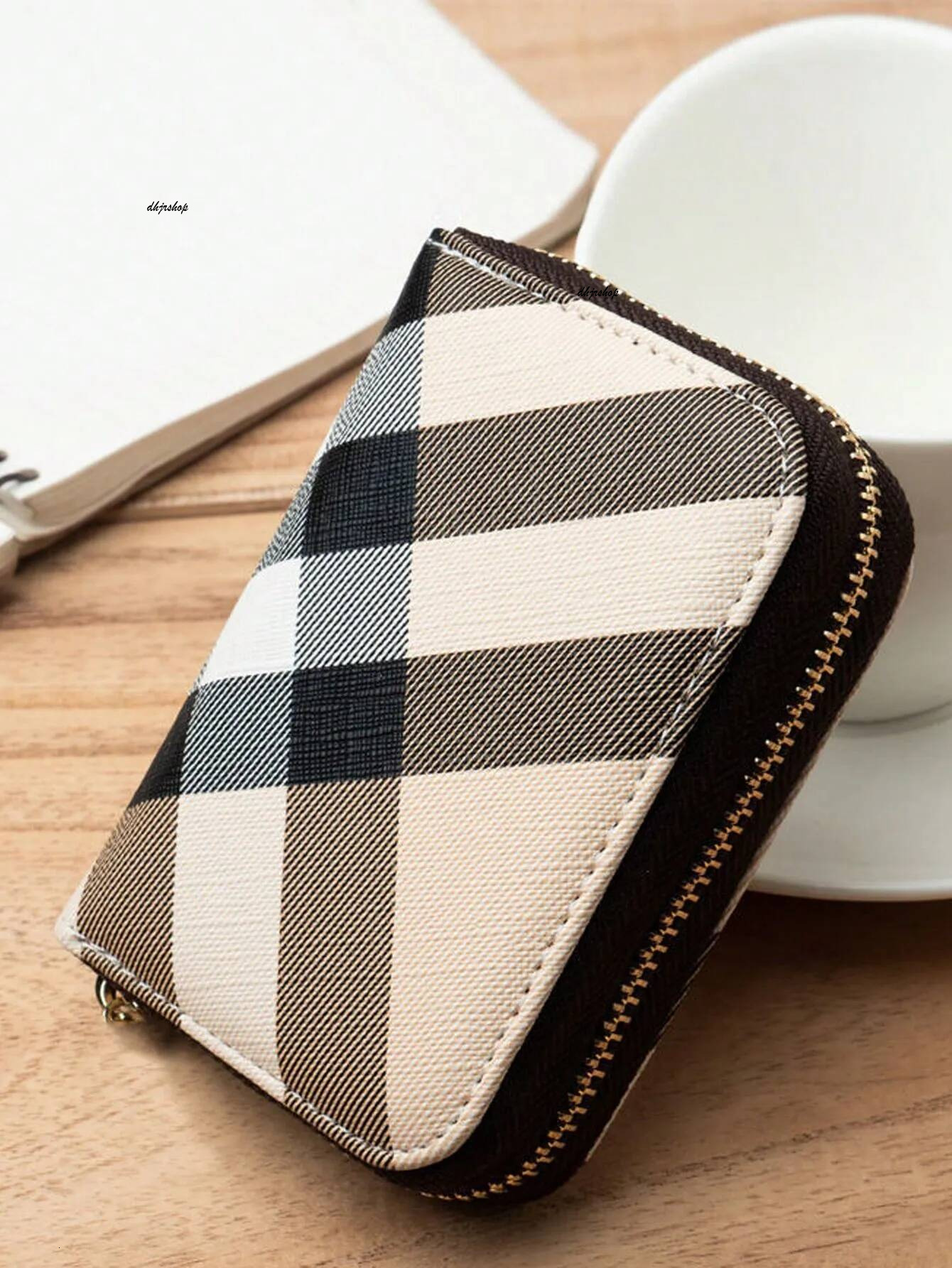 Free Delivery Luxury Card Holders Fashionable Portable Travel Holder Bank Card Storage Bag