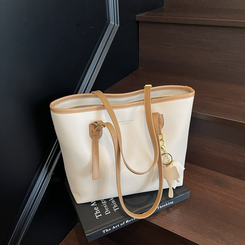 Large-capacity women's bag 2026 new model, high-end feel, college student shoulder bag, ladies' handbag for commuting