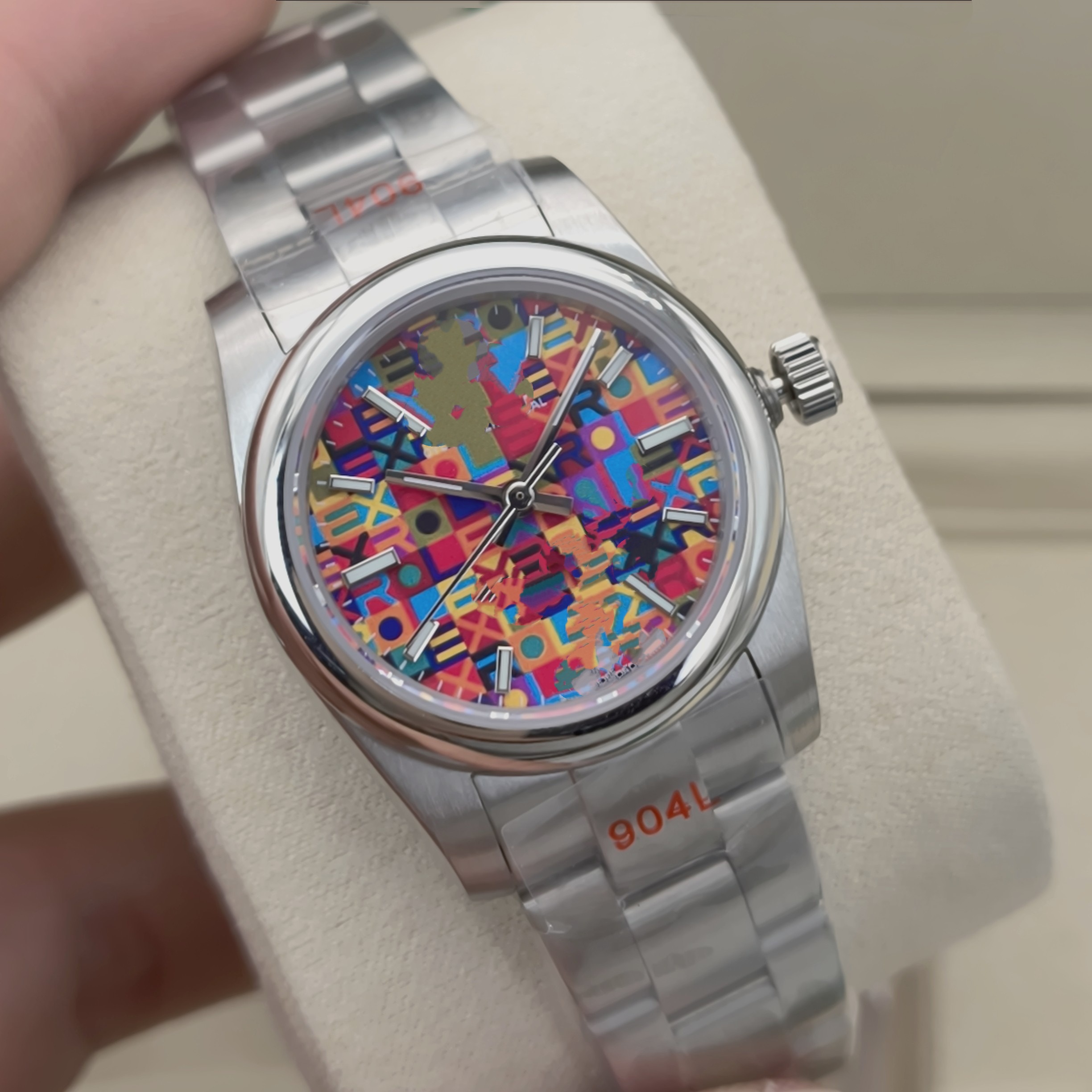 2026 New High Quality Watch Date: 2836-4 31MM Colorful dial Smooth bezel 3-link Sapphire dial Waterproof Silver Watch