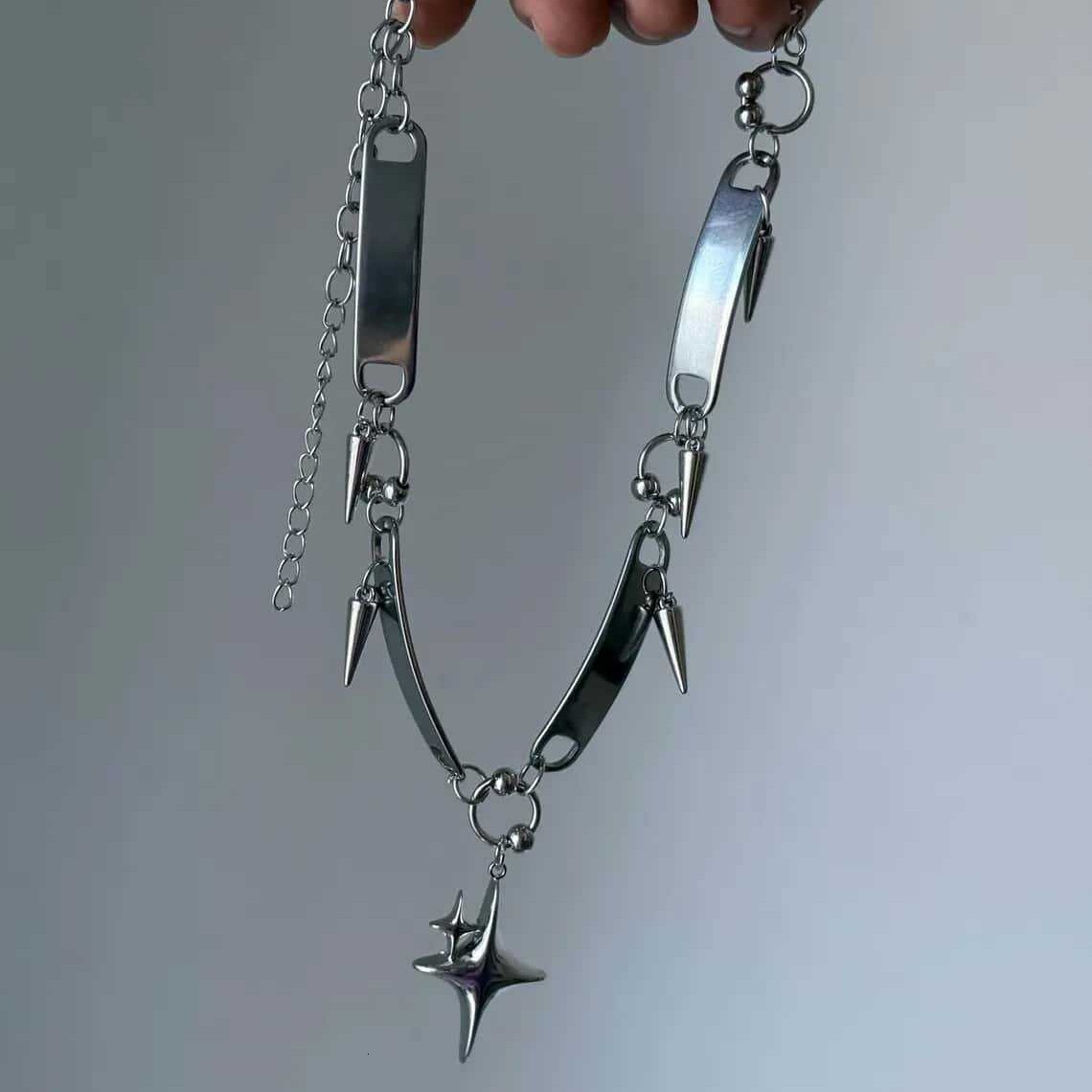 Luxury Brand Designer Jewelry Foreign Trade Gothic Punk Style Statement Y2k Metal Love Starlight Necklace Factory Direct Sale Luxury Delicate Daily
