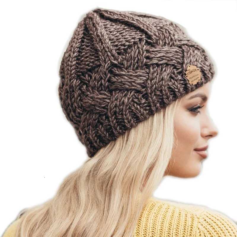 Beanie/Skull Caps New European and American Retro-Style Diamond-Patterned Chunky Knit Wool Hat for Men and Women Autumn and Winter Wool Hat Q261017