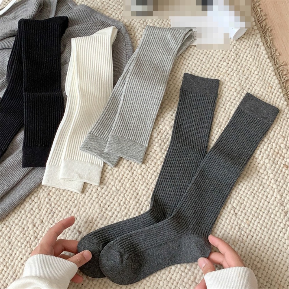 Autumn and Winter Calf Socks Womens Solid Color Versatile and Thin Stockings Simple Stacking Socks