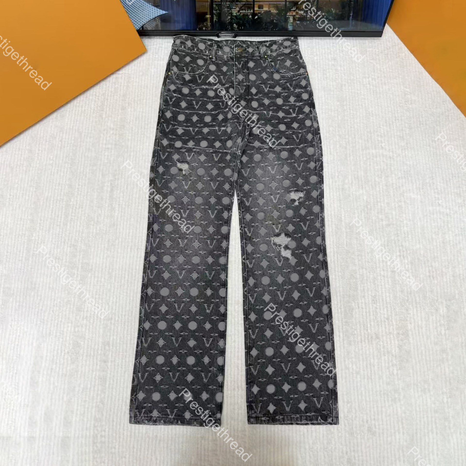 High-quality designer letter jacquard little red man embroidered washed denim pants with all-over vintage print Men's Jeans street fashion outf