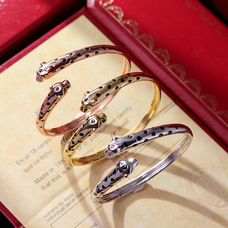 New Exquisite Stainless Steel Jewelry Women's Bracelet Fashion Designer Luxury Bracelet 18K Gold High Quality Bracelet
