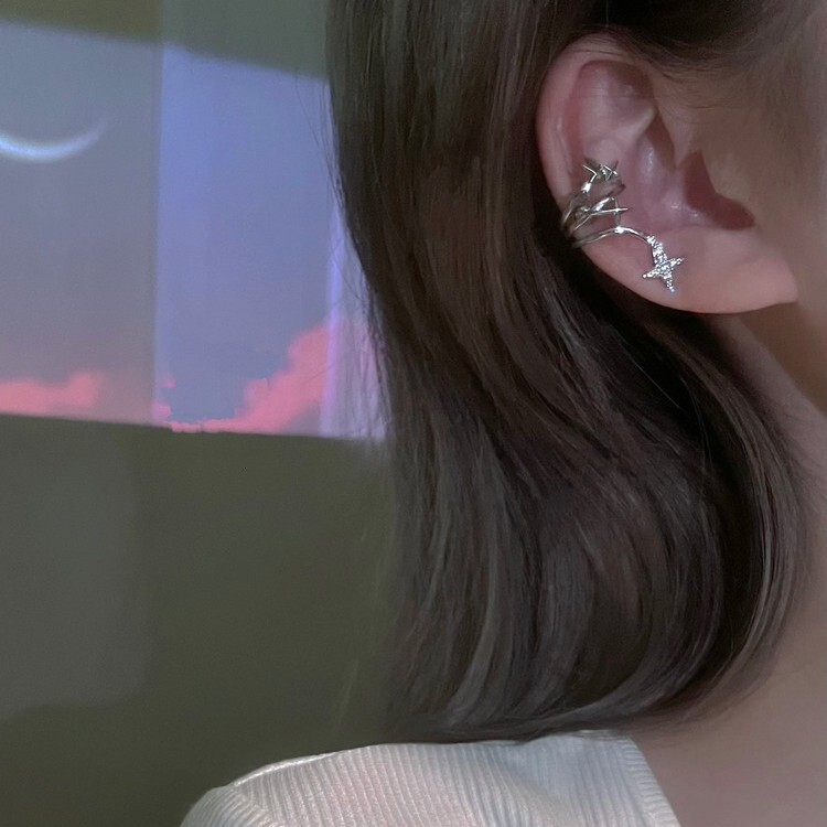 Luxury Brand Designer Jewelry Honglian Sweet Girl Super Sparkling Fairy-Like Star-Inlaid Ear Cuff Korean Niche Design Cool Style High-End Earrings L
