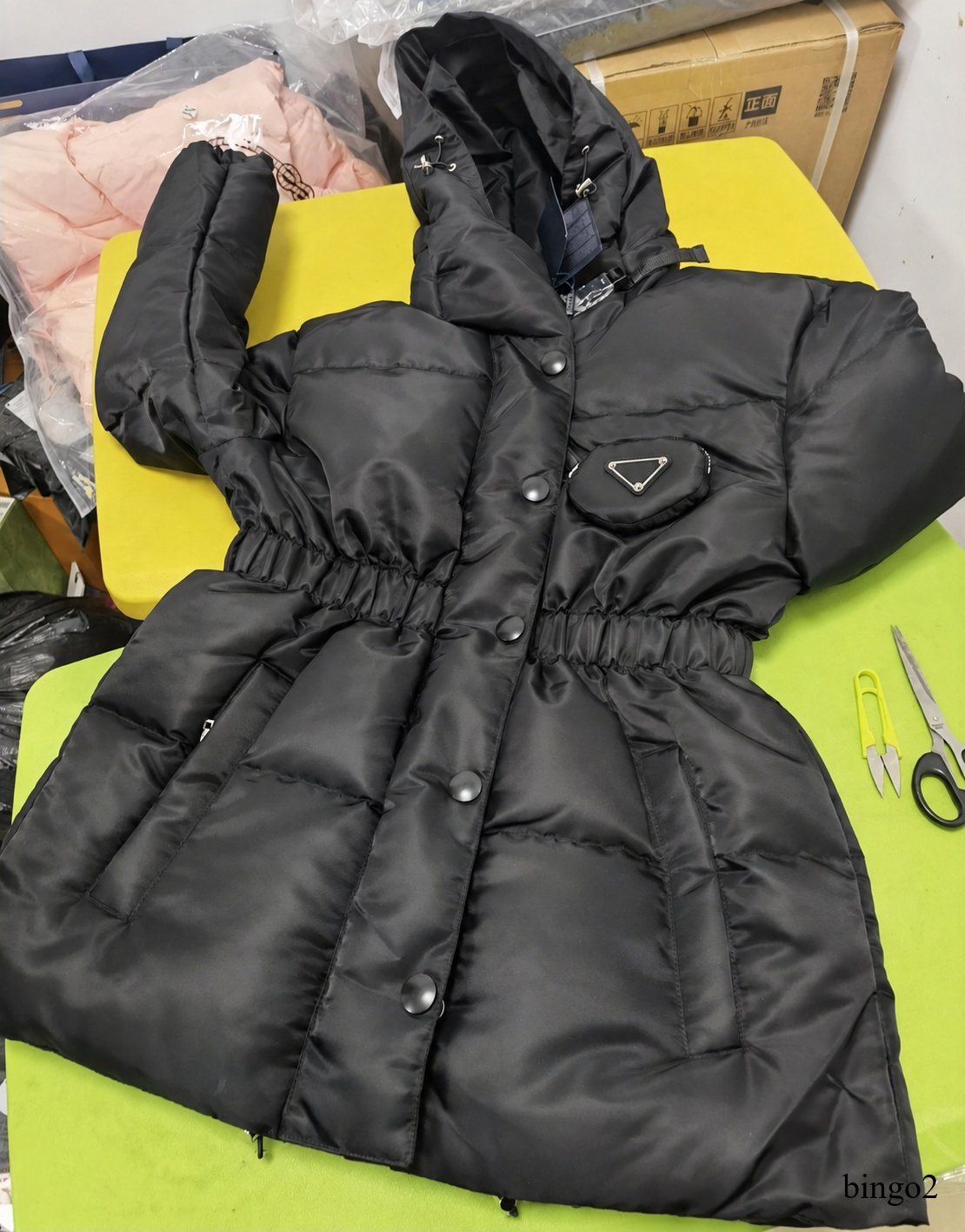 Belted Puffer Jacket Women Oversized Hooded Down Coat Elastic Cuffs Snap Button Front Lightweight Warm Outerwear Autumn Winter Commuter