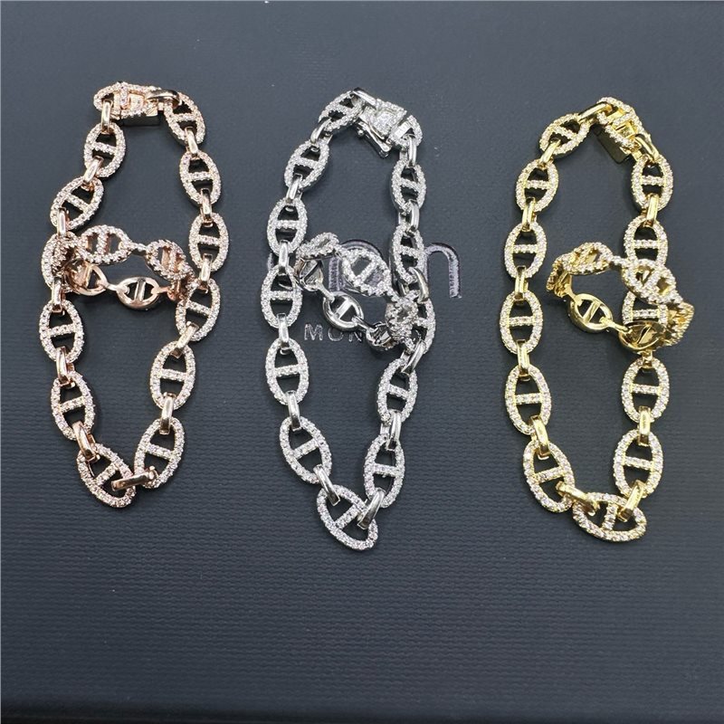 Apmmonaco Jewelry Designer Luxury Bracelet For Woman Men Luxe Bangle A's Meticulously Crafted Full-diamond Pig-nose Bracelet Light-luxury And N