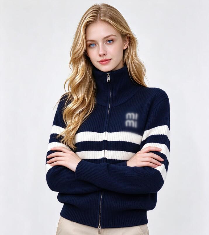 Womens Luxury Sweater Designer For Fashion Tops Autumn Long Sleeve Cardigan Logo Coat womem Sweaters Jacket