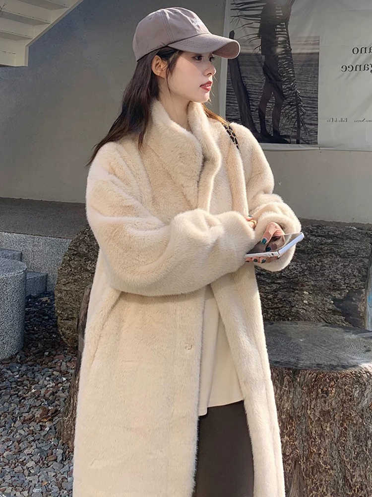 Thick Women's Mink Fur Coat Autumn Winter Stand Collar Plush Outerwear Women Elegant Warm Fluffy Jackets S261016K88M