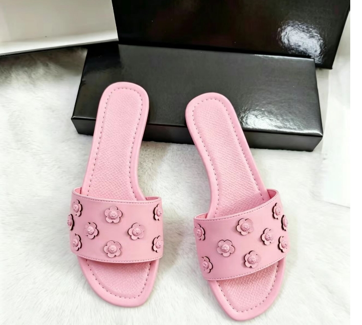 Slippers Summer Shiny For Women Ladies Flat Beach Slipper Silver Sandals Outdoor Shoes Luxury Designer Plus uu