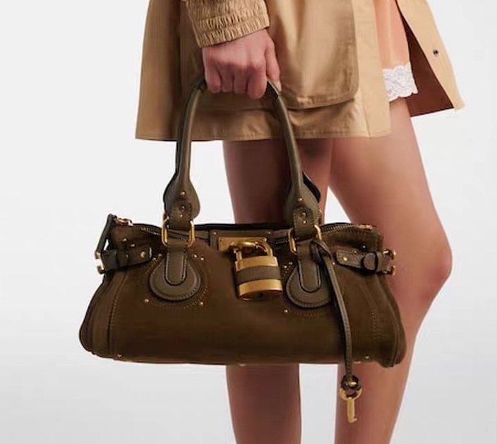 Luxury Designer Trendy Underarm Bag Classic Vintage Metal Lock Design Leather Top Handle Handbag Fashion Commuter Shoulder Purse For Girls Party Han