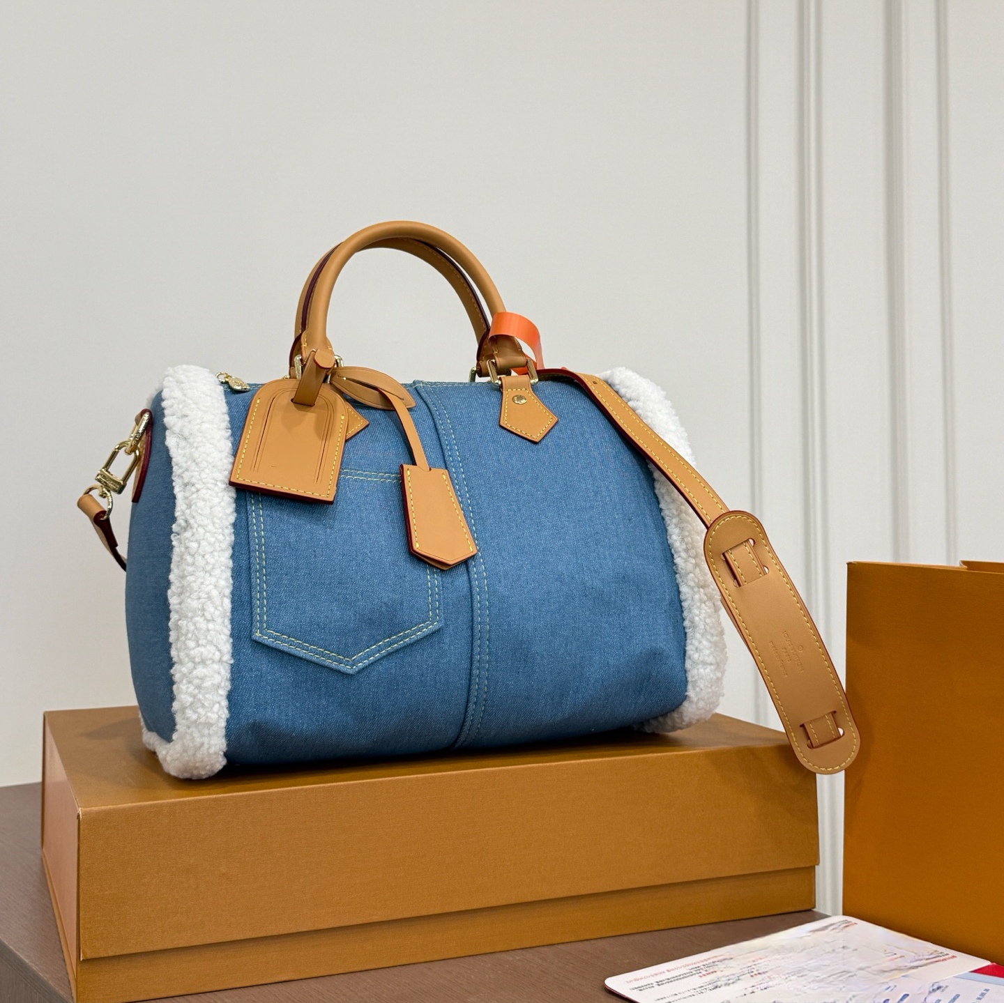 Women Denim Barrel Boston Handbag Designer Bag Fluffy Sherpa Trim Top Handle Purse Detachable Leather Crossbody Strap Vintage Travel Multiple Colors
